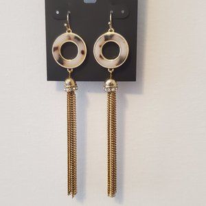 GOLD TONE ROUND TORT WITH FRINGE EARRINGS